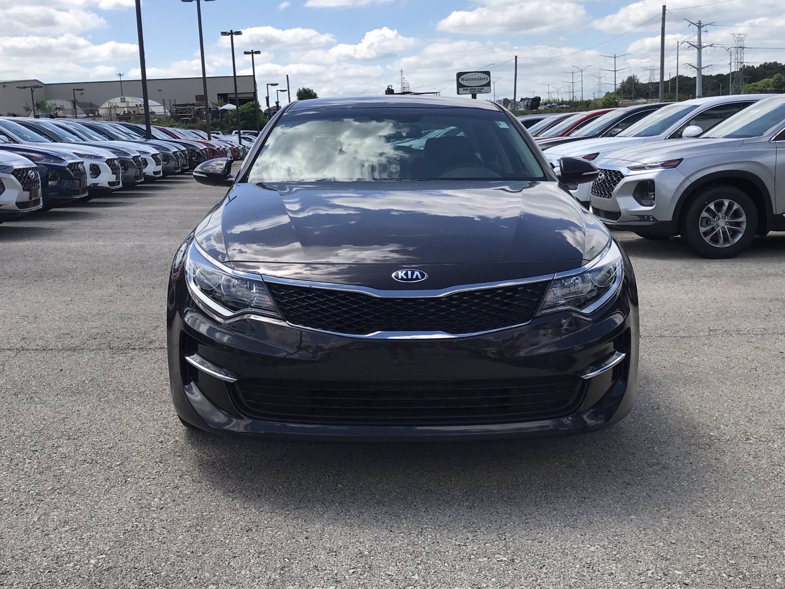 Pre-Owned 2018 Kia Optima LX FWD 4dr Car